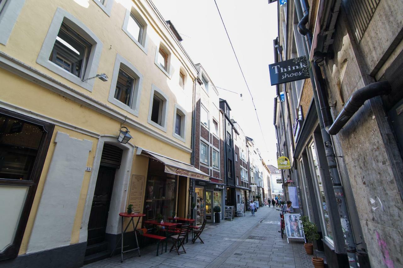Altstadt Duesseldorf 1 Extérieur photo